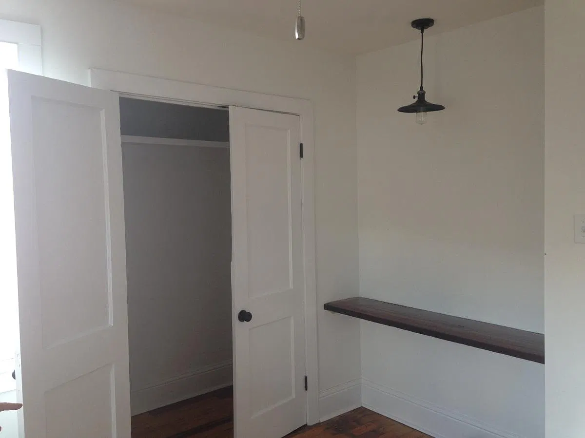 205 S Rocheblave Street — Photo 2