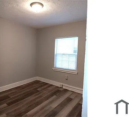 621 E Main St — Photo 10