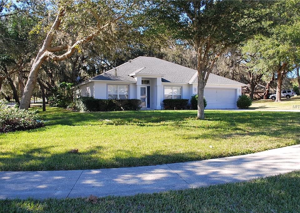 1st image of 1302 Woods Edge Ct