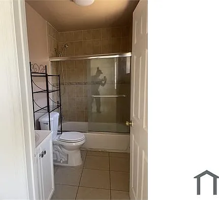 10026 S San Pedro St — Photo 10