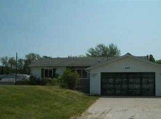 445 S Huron Rd, Linwood, MI 48634