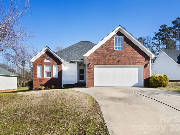 3216 Continental Dr, Monroe, NC 28110