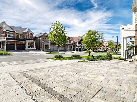 2nd image of 18 Beckett Ave