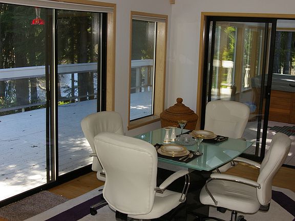 5th image of 5413 Turnberry Pl SW