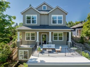 1722 SW Custer St, Portland, OR 97219