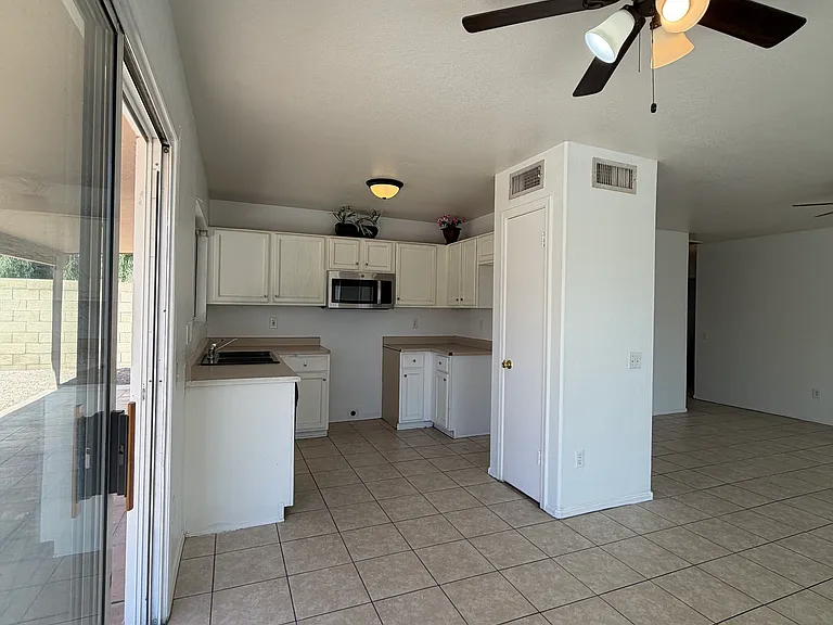 W Ocotillo Rd — Photo 12