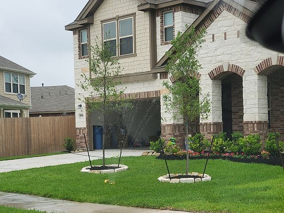 2nd image of 1714 Dunbar Dr