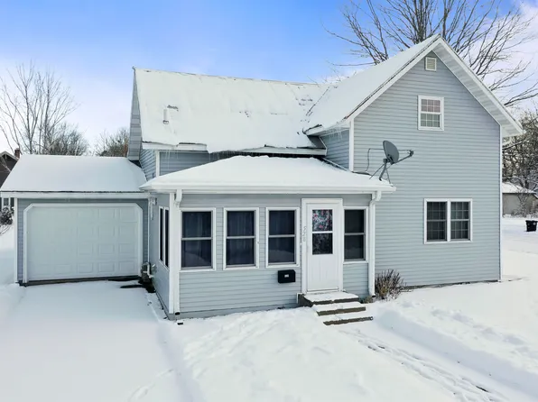 528 S Lincoln St, Shawano, WI 54166
