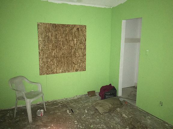 3rd image of 6540 Stoneman Dr