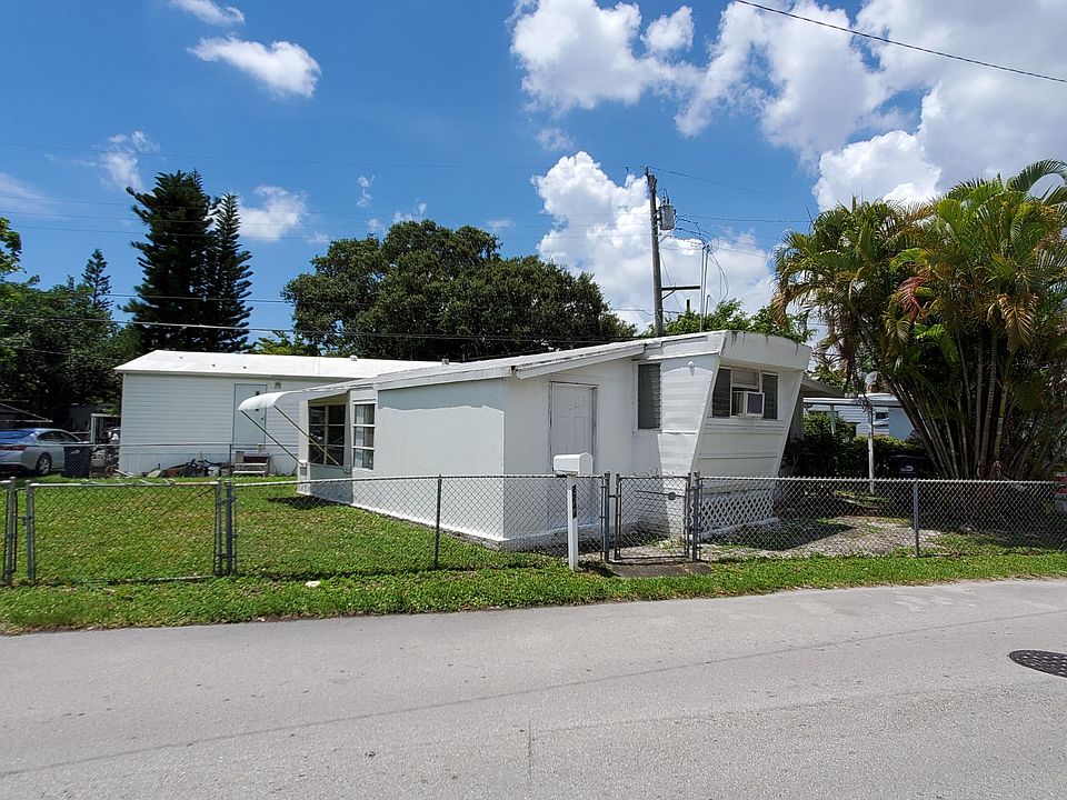 1st image of 2244 NE 136th Ln