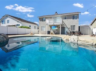 8574 De Loss Dr, Riverside, CA 92508