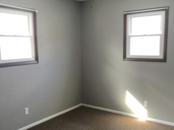 5th image of 108 W North St