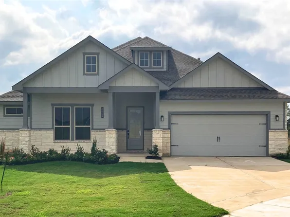 4309 Erika Ct, College Station, TX 77845