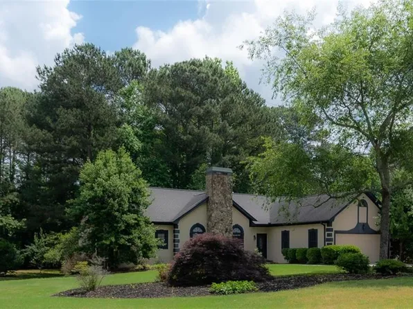 2332 Junes Ct, Snellville, GA 30078