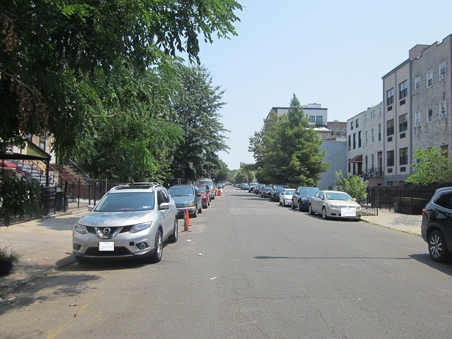 47 Vernon Ave Brooklyn NY Zillow