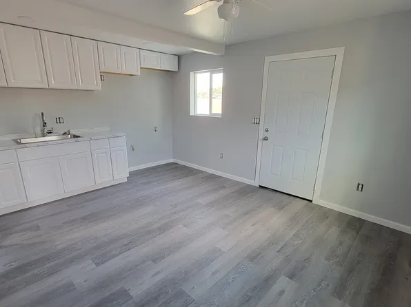 15934 N St, Mojave, CA 93501