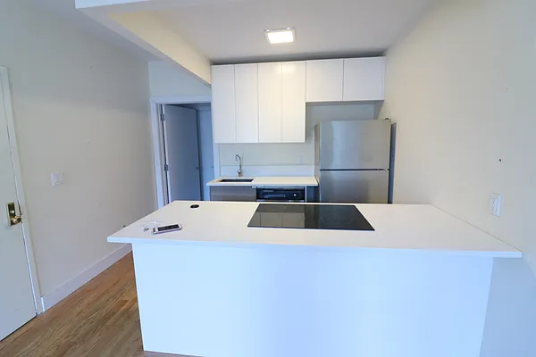 Rented by David Francis New York LLC | media 38