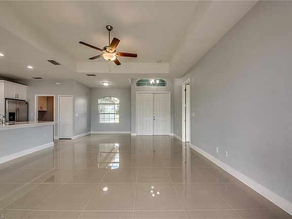 5th image of 330 SE 8th Pl