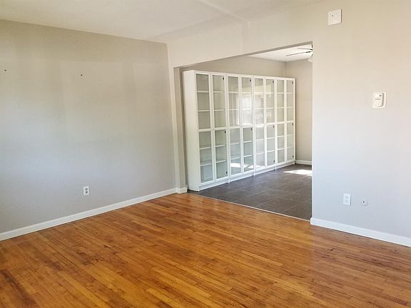 5th image of 3110 Wolverine Dr #251