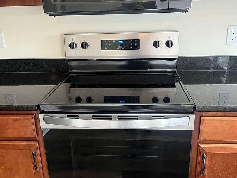 Recently updated cooktop oven