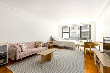 209 East 56th Street, #6H