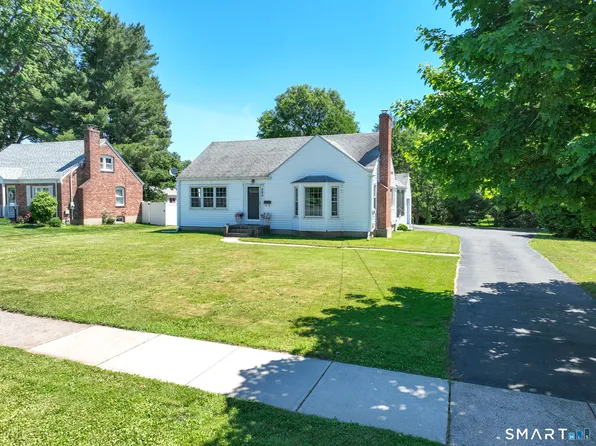 564 Willard Avenue, Newington, CT 06111