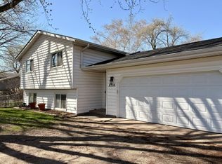 5710 314th St, Stacy, MN 55079