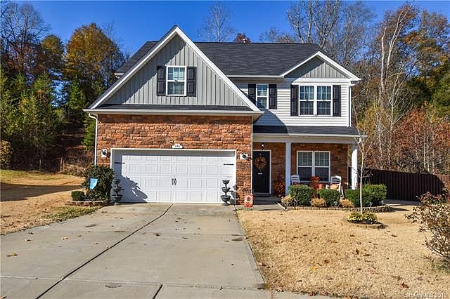 1st image of 140 Thomas Springs Dr