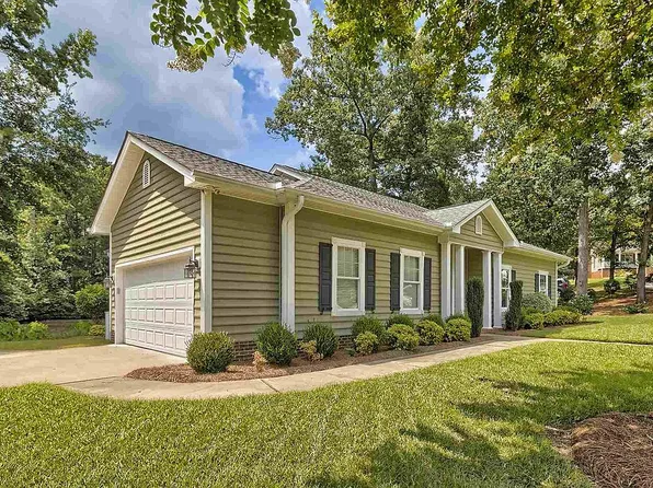 101 Deerglade Ct, Lexington, SC 29072
