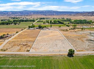 1219 M 1/4 Rd, Loma, CO 81524