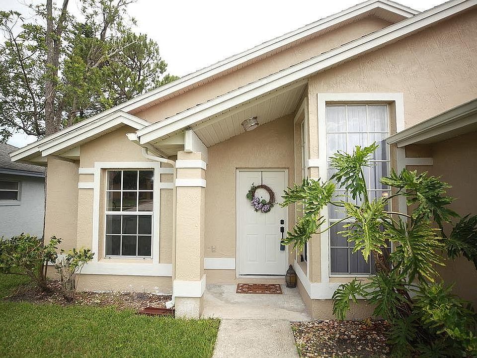 1st image of 1054 Hornbeam St