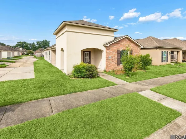 7864 W Pelican Lakes Ave, Baton Rouge, LA 70820