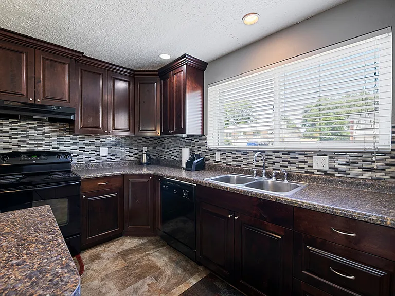 2215 W Bonniebrook Dr #2215 — Photo 10