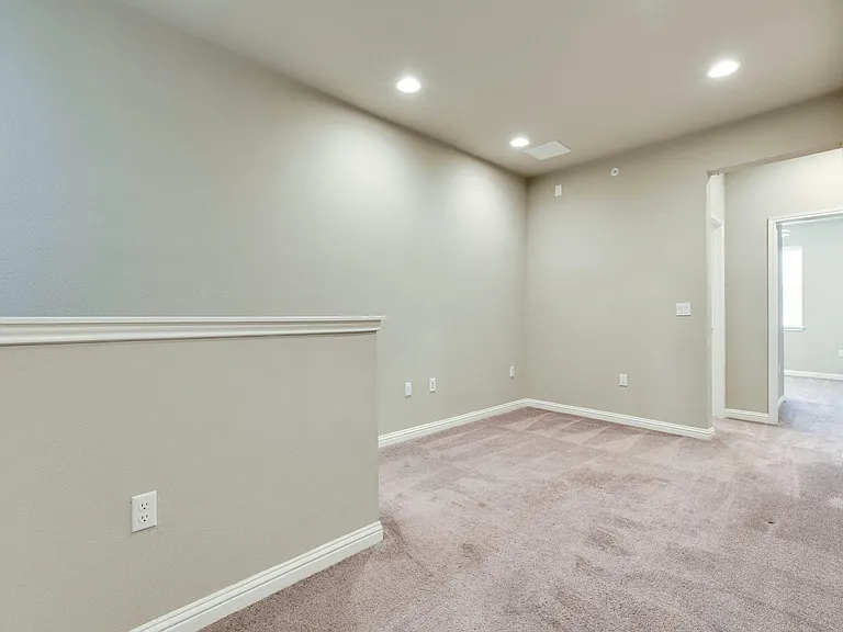 13800 Lyndhurst St #274 — Photo 22