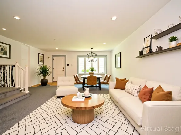 1726 East 52nd Street image 1 of 31