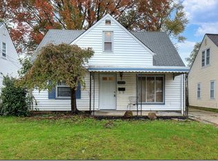 18704 Rockland Ave, Cleveland, OH 44135