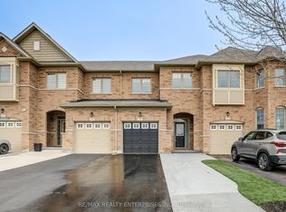 51 Davenfield Cir, Brampton, ON L6P 4M1