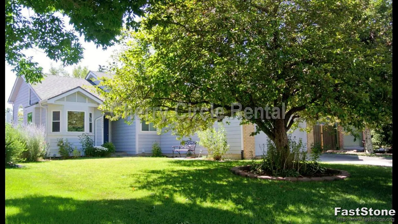 3 bed, 2034 sqft, $2,900 — Photo 2