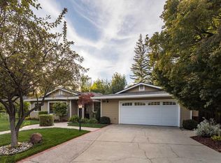 1300 Montclaire Way, Los Altos, CA 94024