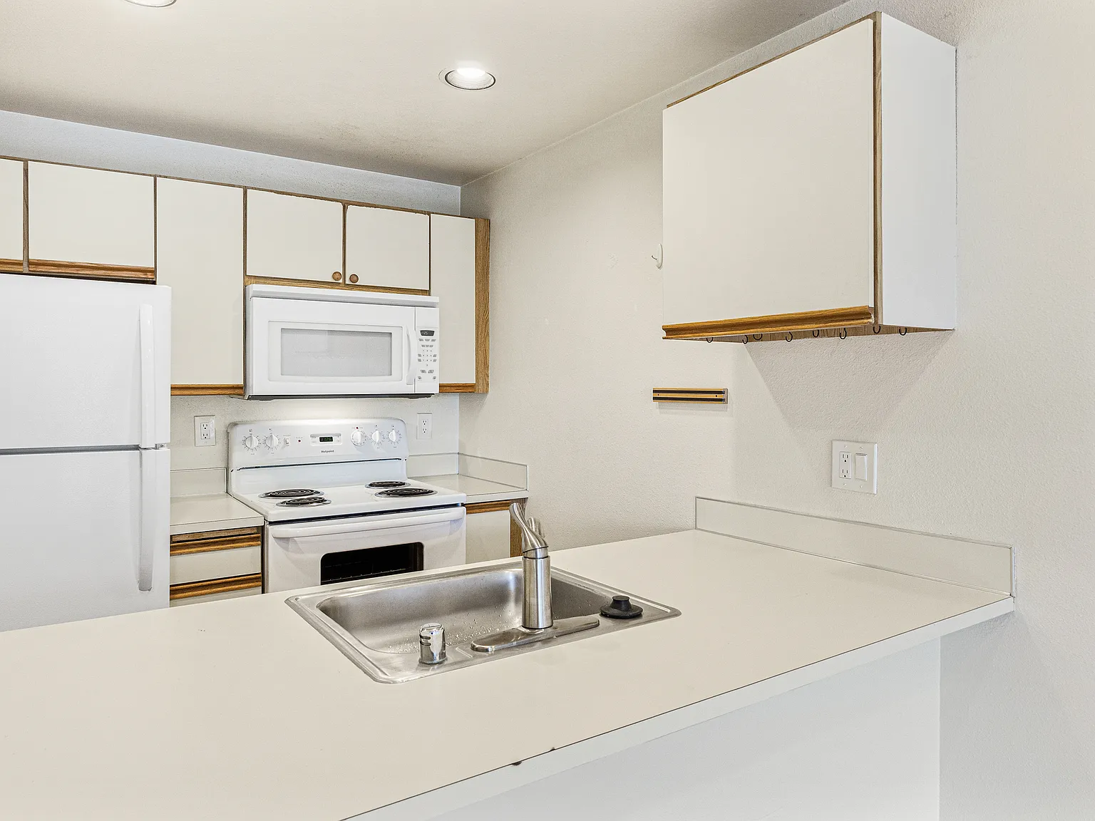 Stone Ct // 1151 N 94th St // Seattle - 32 — Photo 2