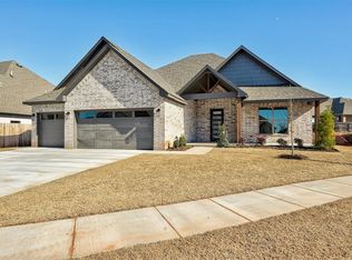 5712 Goldstone Ct, Mustang, OK 73064