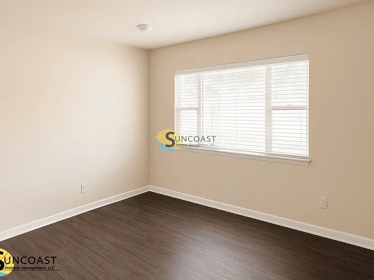 5301 Park St — Photo 6