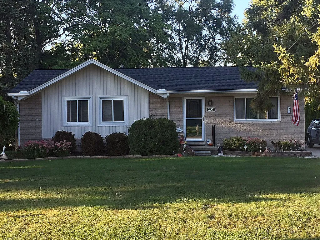2887 Wisconsin Rd photo 1