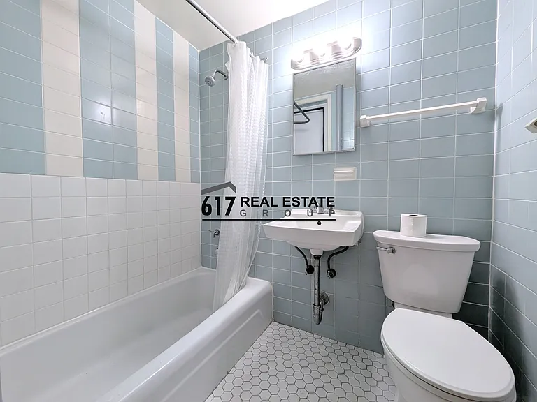 1315-208 Commonwealth Ave — Photo 5