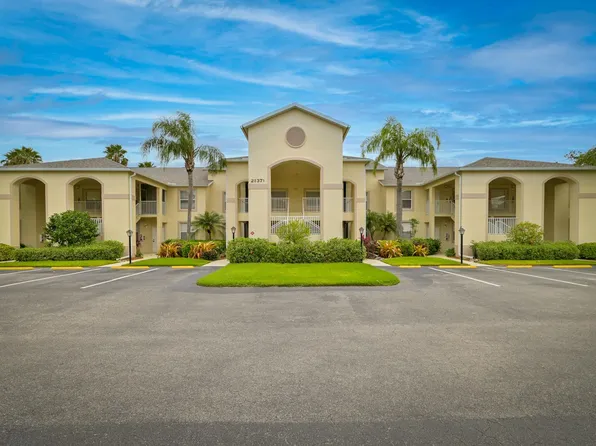 21371 Lancaster Run Unit 114, Estero, FL 33928