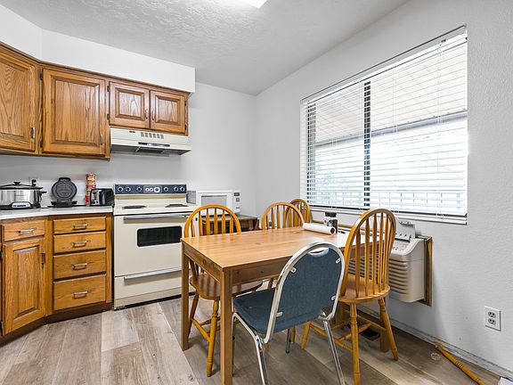 4th image of 442 N 500 E APT 11