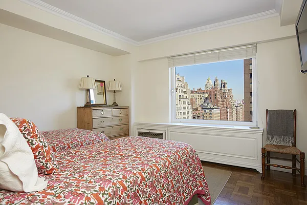 Rented by Stribling | media 25