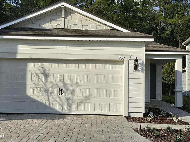 757 Blind Oak Cir — Photo 2