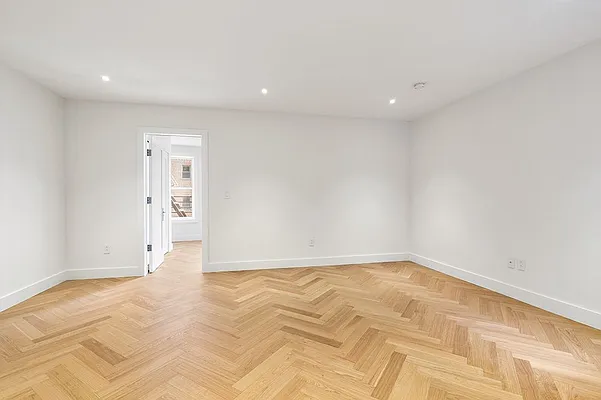 Rented by Akelius Real Estate Management | media 31