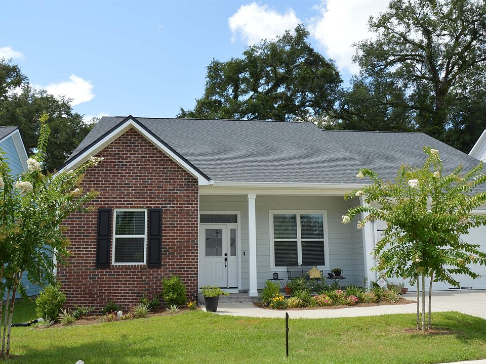 1st image of 5607 Cherry Blossom Way